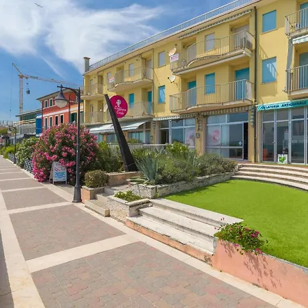 公寓 Homestwenty3 - Seven *